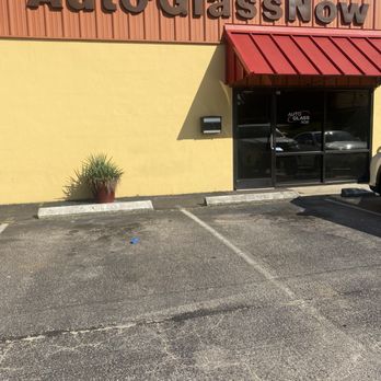 Auto Glass Now - Windshield Installation & Repair Near Me - Raleigh, North Carolina Auto Glass Now - Windshield Installation & Repair Near Me - Raleigh, North Carolina