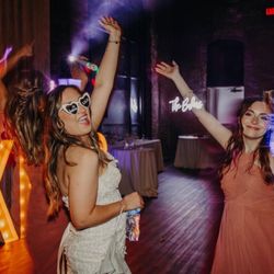 Spin-A-Round Sound DJ Service and Media