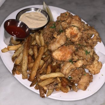 Neptune Oyster - Fritto Misto (~$38) - Seafood Near Me - Boston, Massachusetts