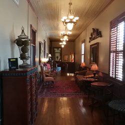 Como Inn - The main Hall