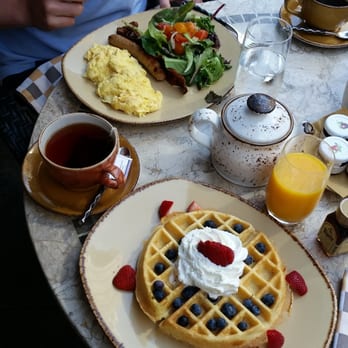 Pierrot Gourmet - Peninsula breakfast and Belgian waffle - Coffee & Tea Near Me - Chicago, Illinois Pierrot Gourmet - Peninsula breakfast and Belgian waffle - Coffee & Tea Near Me - Chicago, Illinois