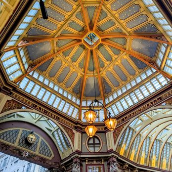 Leadenhall Market - Shopping Centers Near Me - London, XGL Leadenhall Market - Shopping Centers Near Me - London, XGL