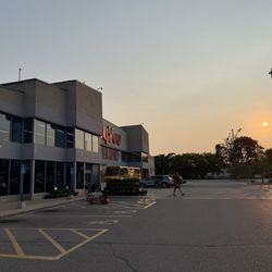 Hy-Vee