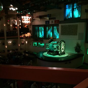 Organ Stop Pizza - This place is huge! Like an opera house! Seating above and below. - Pizza Near Me - Mesa, Arizona Organ Stop Pizza - This place is huge! Like an opera house! Seating above and below. - Pizza Near Me - Mesa, Arizona