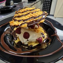 The Newsroom Grill & Spirits