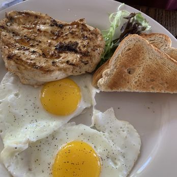 Sunnyside Cafe - Chicken and eggs - Breakfast & Brunch Near Me - Sarasota, Florida