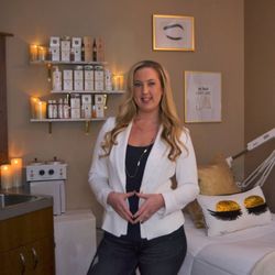 Smitten Studio - Meet Heidi, owner and Esthetician of Smitten Studio