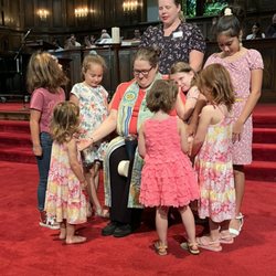 East Dallas Christian Church - Our children praying over our intern as she goes to her next ministry.