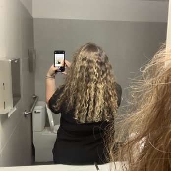 Avalon Institute - Cosmetology Schools Near Me - Layton, Utah