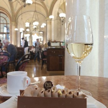 Café Central - Cafes Near Me - Vienna, 9