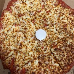 Bello's Pizza - Pepperoni pizza