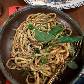 Straits - Honolulu - Garlic noodles - Asian Fusion Near Me - Honolulu, Hawaii