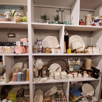 Tin Cottage - Gift Shops Near Me - Franklin, Tennessee