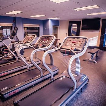 Hampton Inn Monticello, AR - Health club fitness center gym - Hotels Near Me - Monticello, Arkansas Hampton Inn Monticello, AR - Health club fitness center gym - Hotels Near Me - Monticello, Arkansas