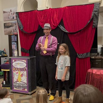 Funny Magic For Kids - Magicians Near Me