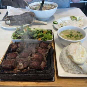 Broth & Basil - Noodles Near Me - Pflugerville, Texas Broth & Basil - Noodles Near Me - Pflugerville, Texas