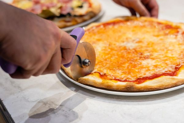 Pizzaiolo by Brothers by null