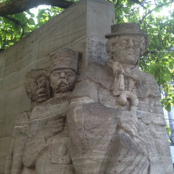 Ostermannbrunnen - Landmarks & Historical Buildings Near Me - Cologne, NW