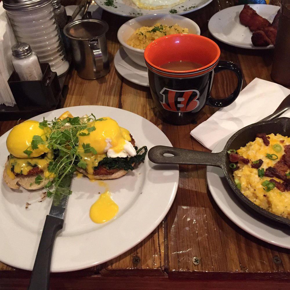 Backwater - Green tomato Benedict and loaded grits - Breakfast & Brunch Near Me - Melbourne, Florida
