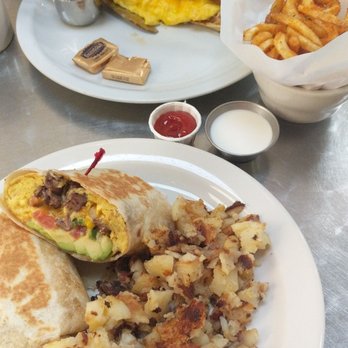 Snug Harbor - Sunrise Britto, Captain's waffle - Diners Near Me - Santa Monica, California