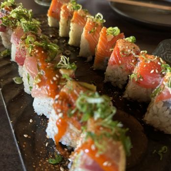 Tatsumi Sushi - Mountain and Gary's roll - Sushi Bars Near Me - Austin, Texas Tatsumi Sushi - Mountain and Gary's roll - Sushi Bars Near Me - Austin, Texas