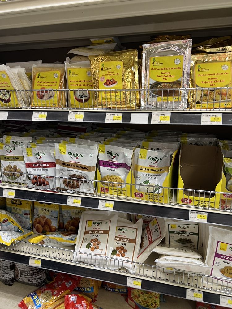 BOMBAY SPICES Updated September 2024 125920 36 Street NE, Calgary