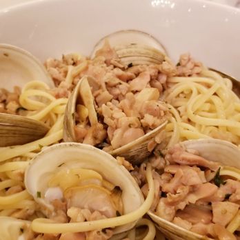 Via Garibaldi - Linguine and Clam Sauce - Italian Near Me - White Plains, New York Via Garibaldi - Linguine and Clam Sauce - Italian Near Me - White Plains, New York