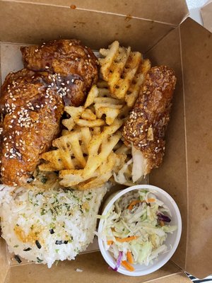 CALVIN'S KOREAN CHICKEN by null