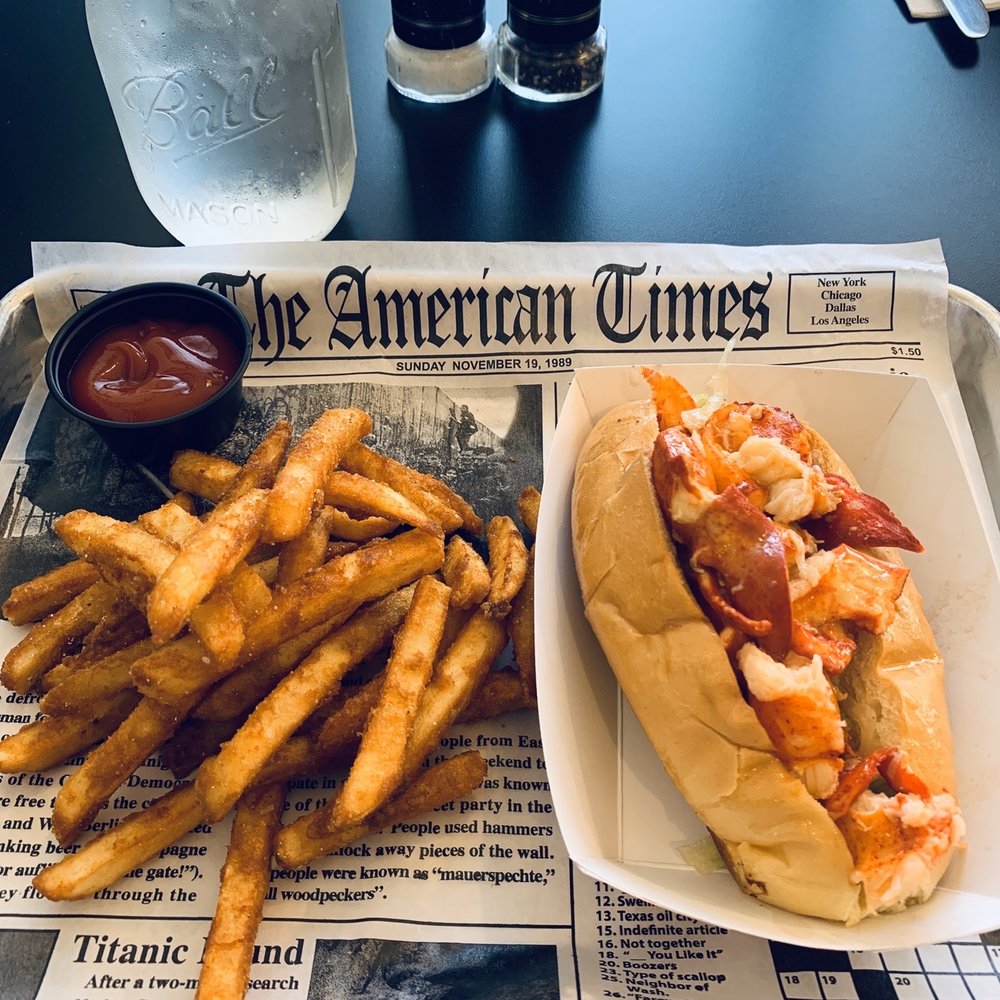 MTK Lobster House - Lobster Roll and Fries - Seafood Near Me - Montauk, New York MTK Lobster House - Lobster Roll and Fries - Seafood Near Me - Montauk, New York