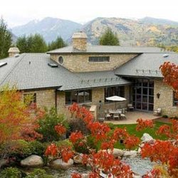 Troost Roofing