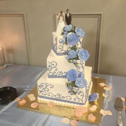 Marble buttercreme cake.