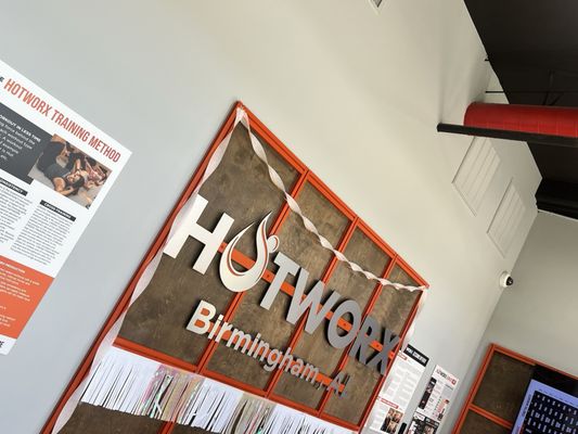 HOTWORX - Birmingham, AL - Midtown