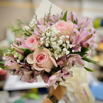 The Artistic Bar - Flowers & Gifts Near Me - Natick, Massachusetts