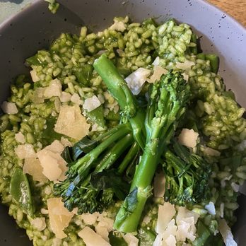 Kings Arms Hotel - Summer green risotto - Hotels Near Me - Amersham, BKM
