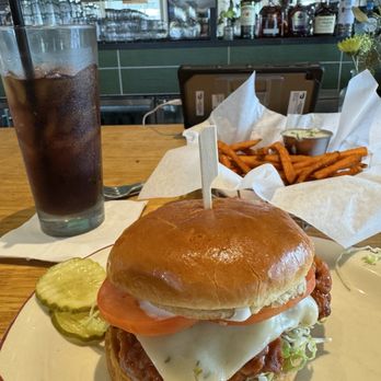 Zinburger - Crispy Buffalo Chicken - Burgers Near Me - Tucson, Arizona