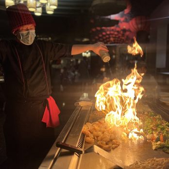 Wu's House - Japanese Near Me - Evergreen Park, Illinois