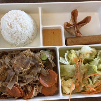 Thai Time Cafe - Lunch special (soup not shown) - Thai Near Me - Joplin, Missouri