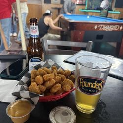 Tots n nacho cheese