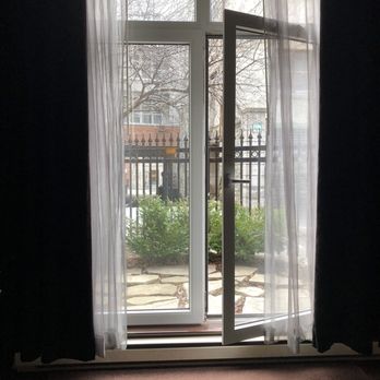 Le Saint-Sulpice Hotel - Balcony door. - Hotels Near Me - Montreal, Quebec Le Saint-Sulpice Hotel - Balcony door. - Hotels Near Me - Montreal, Quebec