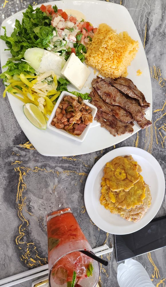 El Exquisito Restaurant