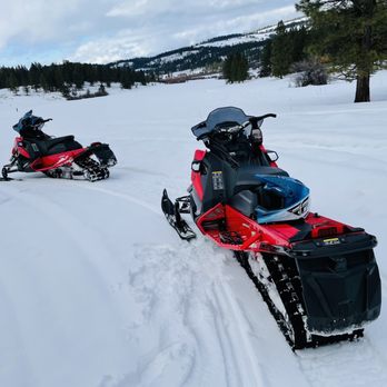 Mountain Meadow Adventure Rentals - Ski & Snowboard Shops Near Me - Donnelly, Idaho