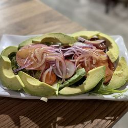 Guayacan Miami Restaurant - Avocado salad