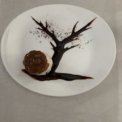 La Tombola - Und der Nachtisch ist doch fast zu schade um ihn zu essen.