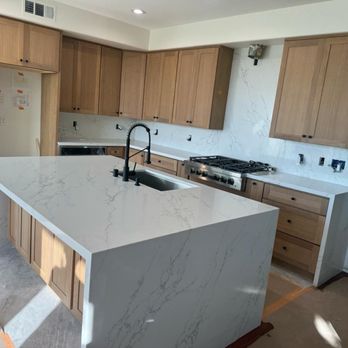 Master Kitchen - Island with water falls - General Contractors Near Me Master Kitchen - Island with water falls - General Contractors Near Me
