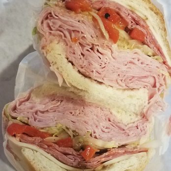Claudia's Grinder Shop - Delis Near Me - Farmington, Connecticut