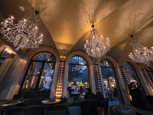 RH Courtyard Restaurant at RH Nashville by null