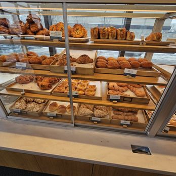 Paris Baguette - Delicious display - Cafes Near Me - Maple Grove, Minnesota Paris Baguette - Delicious display - Cafes Near Me - Maple Grove, Minnesota