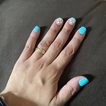 Magic&Lin Nail Spa - Tips and gel manicure - Nail Salons Near Me - Queens, New York