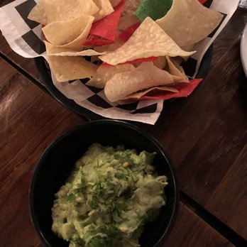 Miti Miti - Guac and chips - Latin American Near Me - Brooklyn, New York