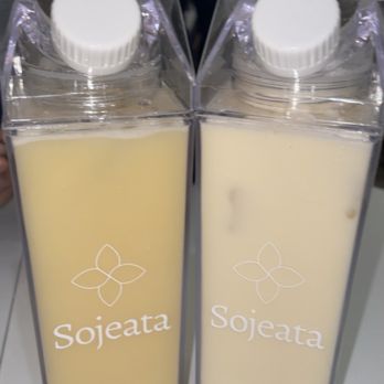 Sojeata  - Creamsicle drink on the right - Bubble Tea Near Me - Fullerton, California